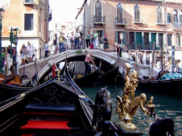 Weekend Escape to Venice · www.casamiatours.com