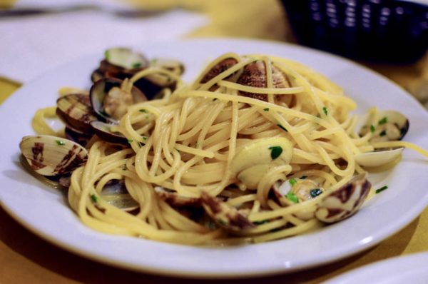spaghetti & clams 
