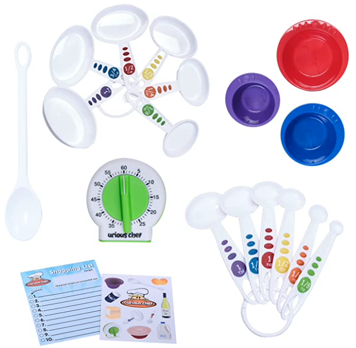 measuring cups: gifts young gourmands