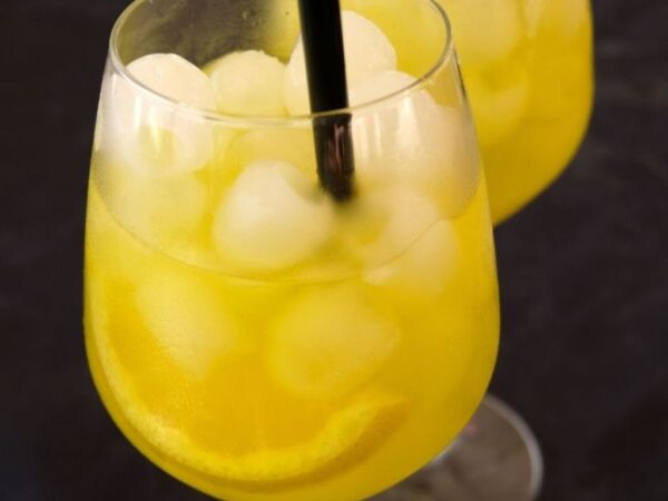limoncello spritz glasses