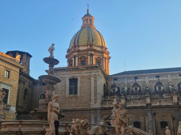 best things to eat in palermo view of fountain and dome