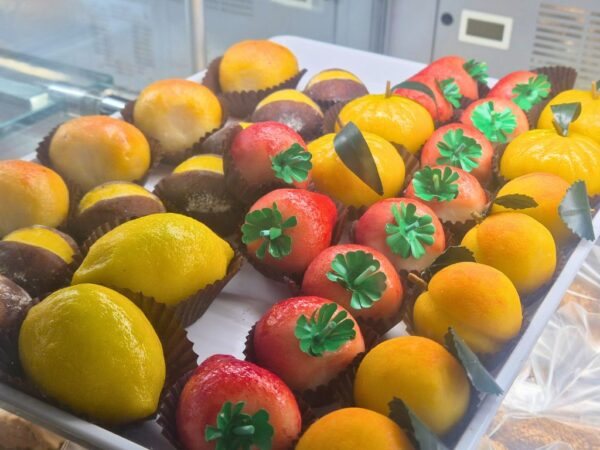 tray of frutta martorana sweets on display